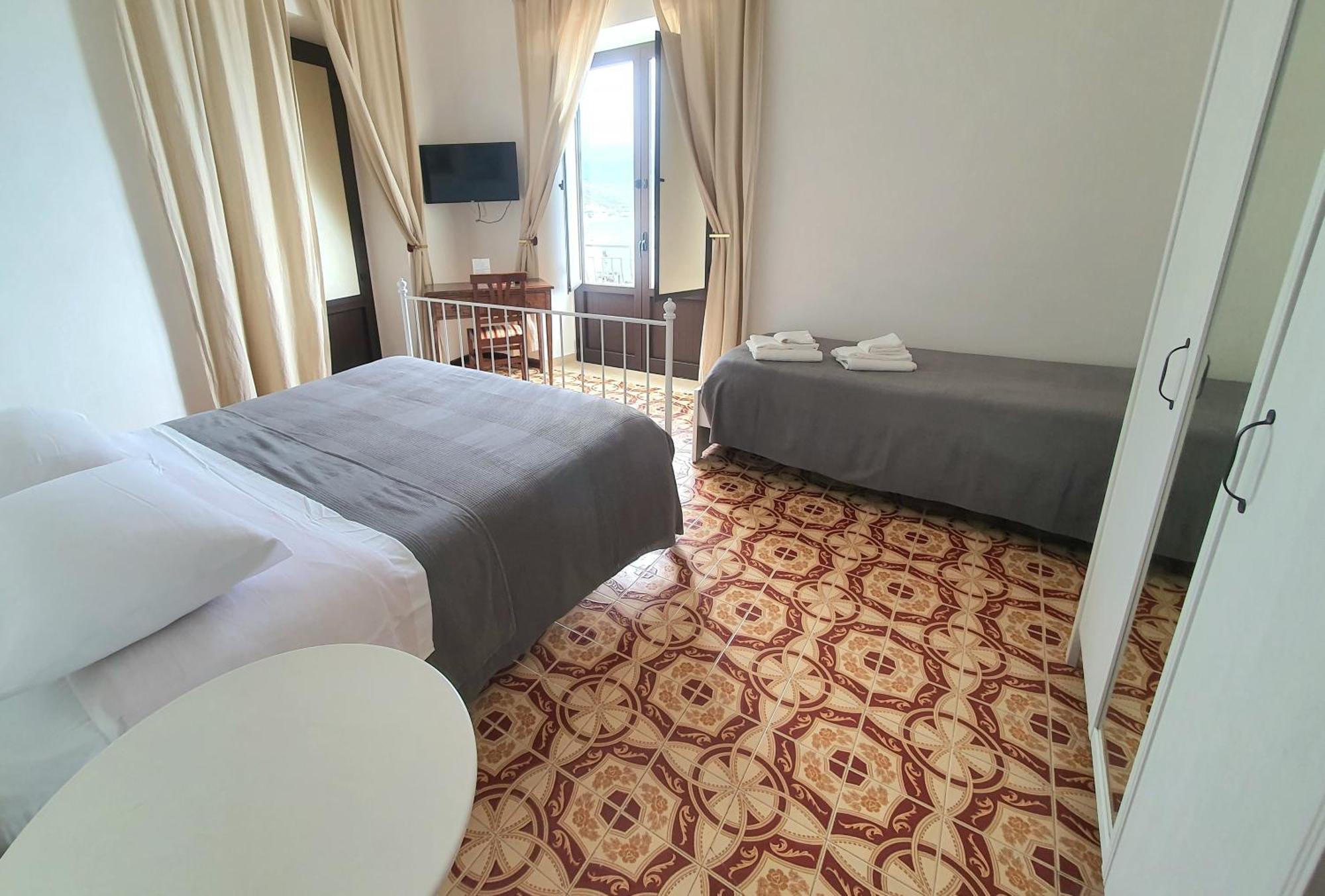 Il Molo Camere Per Vacanze Diamante Exterior foto